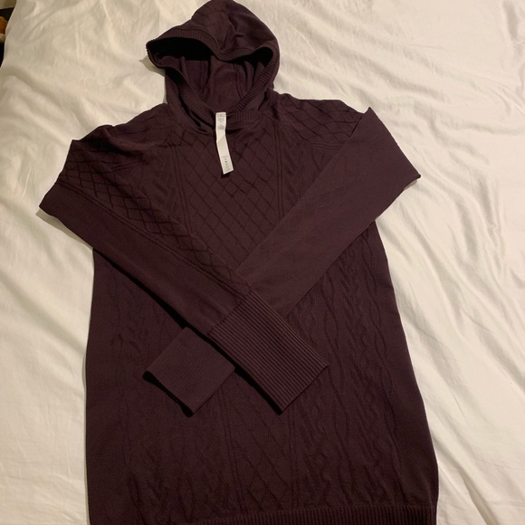lululemon athletica Tops - Lululemon Restless pullover long sleeve with hood